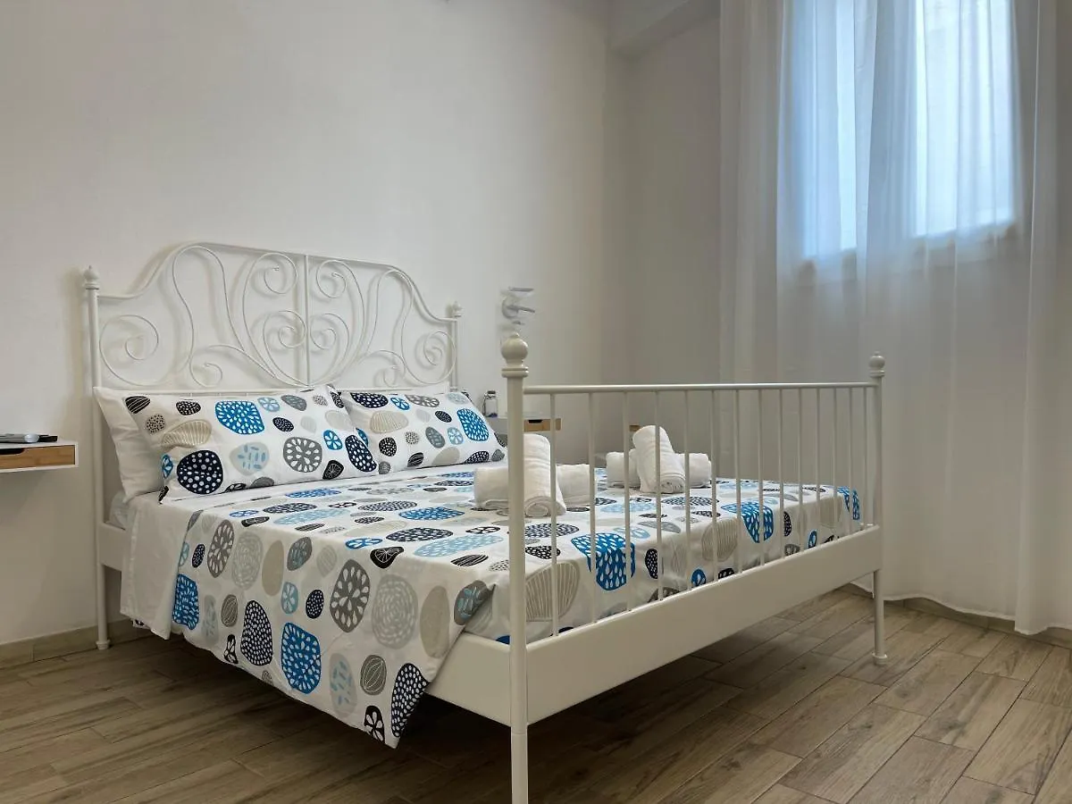 White Shell Rooms Self Check-In Affittacamere Alghero 0*,