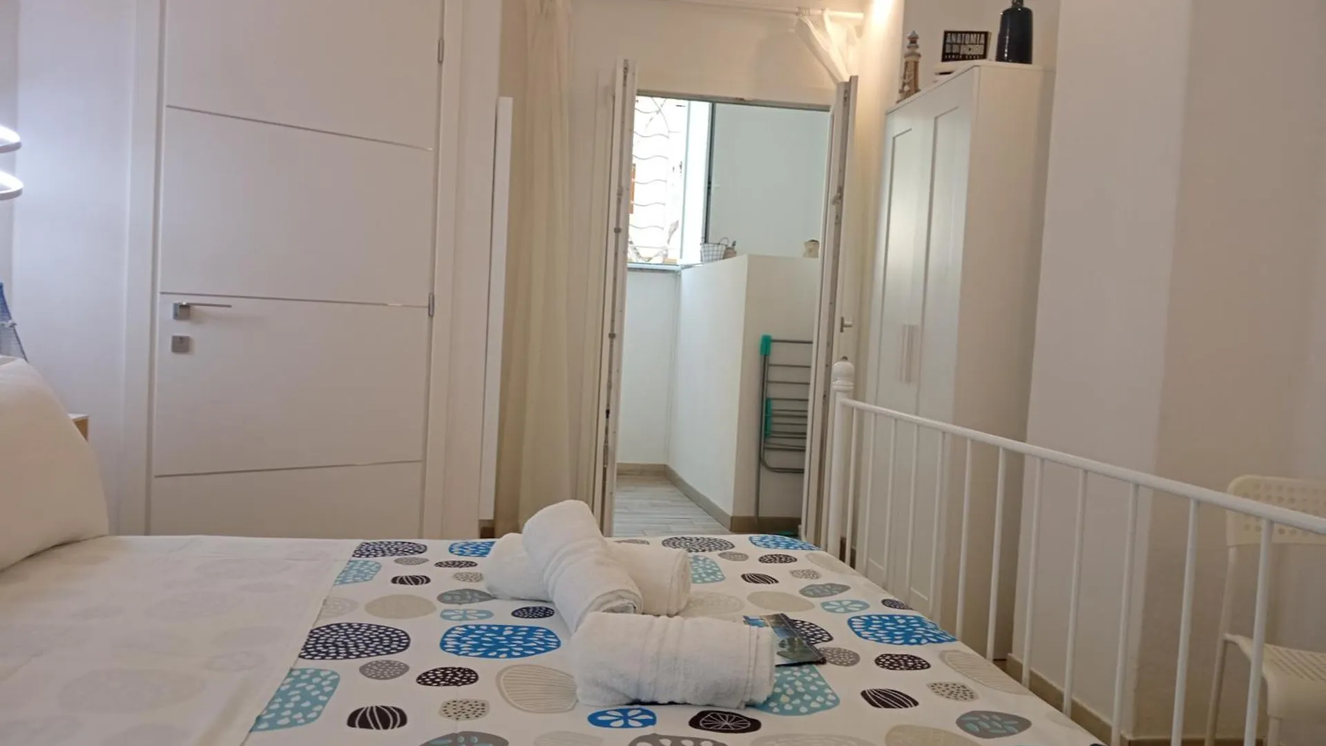 White Shell Rooms Self Check-In Affittacamere Alghero 0*,  Italy