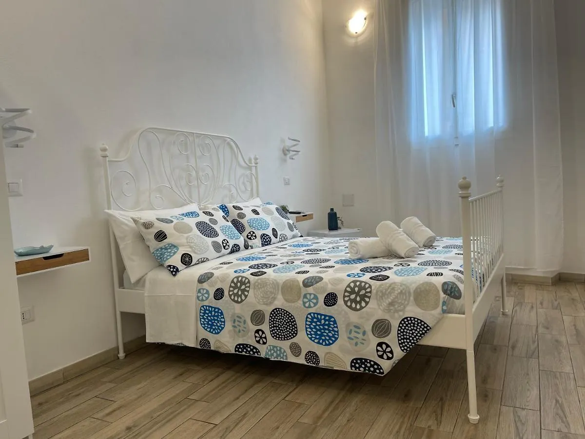 White Shell Rooms Self Check-In Affittacamere Alghero Guest house